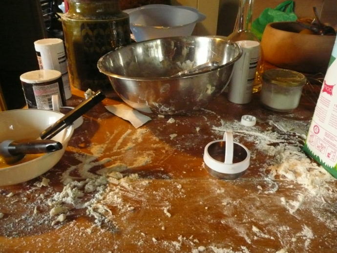 Yemek yaptıktan sonra arkanızda hortum geçmiş gibi bir mutfak mı bırakırsınız yoksa temiz mi çalışırsınız?