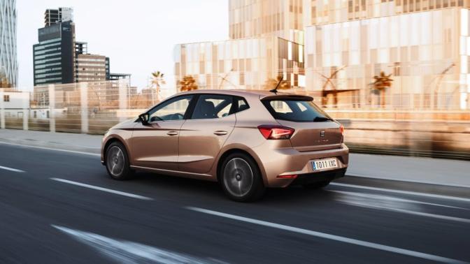 En Uygun, Ucuz Hatchback Araba Hangisi? Tavsiyelerinizi Alabilir miyim?
