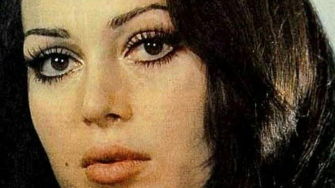 Hande erçel mi Türkan Şoray mı daha güzel?