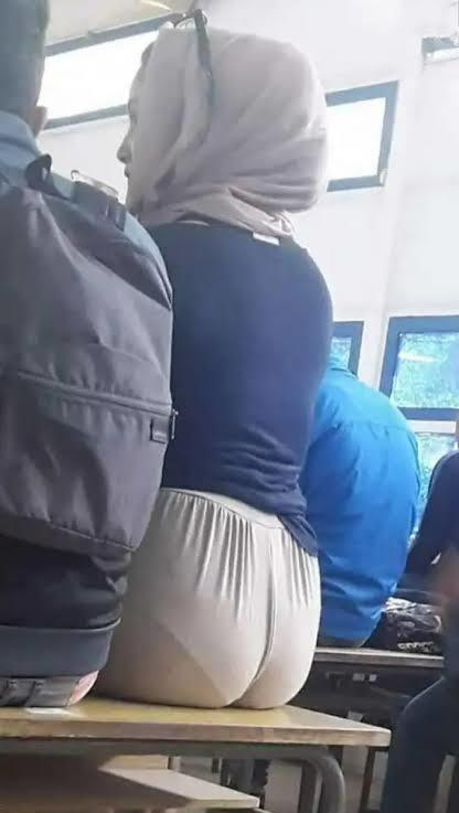 Kapalı bir kadının makyaj yapmasını daracık giyinmesini nasıl buluyorsunuz?