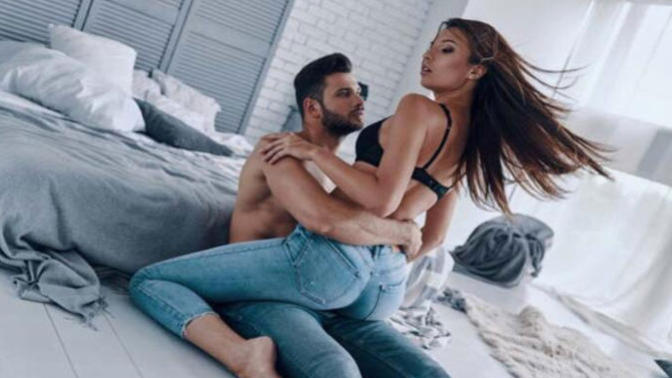Sizi cinsel yönden tatmin edemeyen bir partnerden direk ayrılır mıydınız?