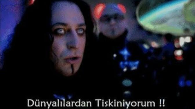 İnsanlardan nefret etmemem için bir neden söyler misiniz?