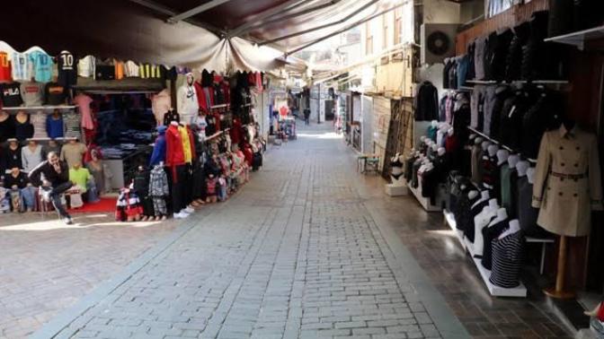 Esnafa 3 ay süreyle ayda bin lira destek ödemesi yapılacak. Sizce yeterli olacak mı?