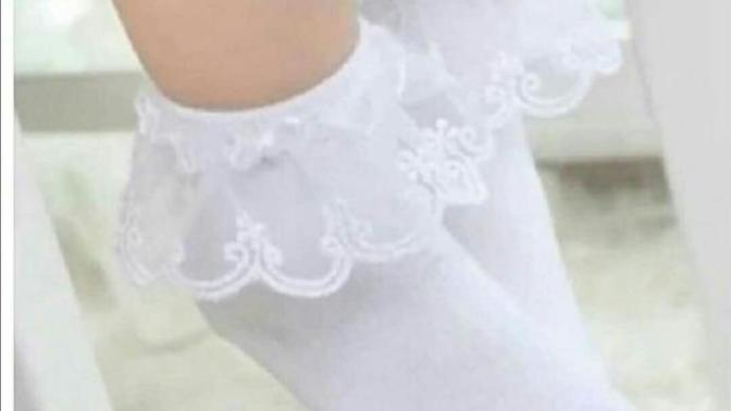 İlkOkulda bu çorabı giyipte kendini prenses zanneden bir tek ben miyim?