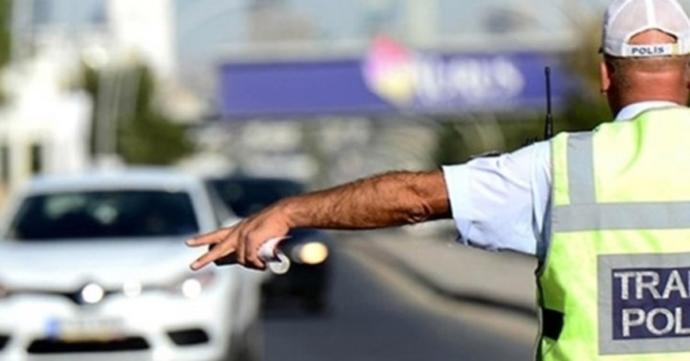 Ehliyetsiz araba kullanma cezası ne kadar? Yakalanma cezası ne kadar?