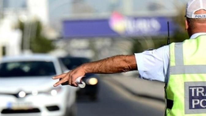 Ehliyetsiz araba kullanma cezası ne kadar? Yakalanma cezası ne kadar?