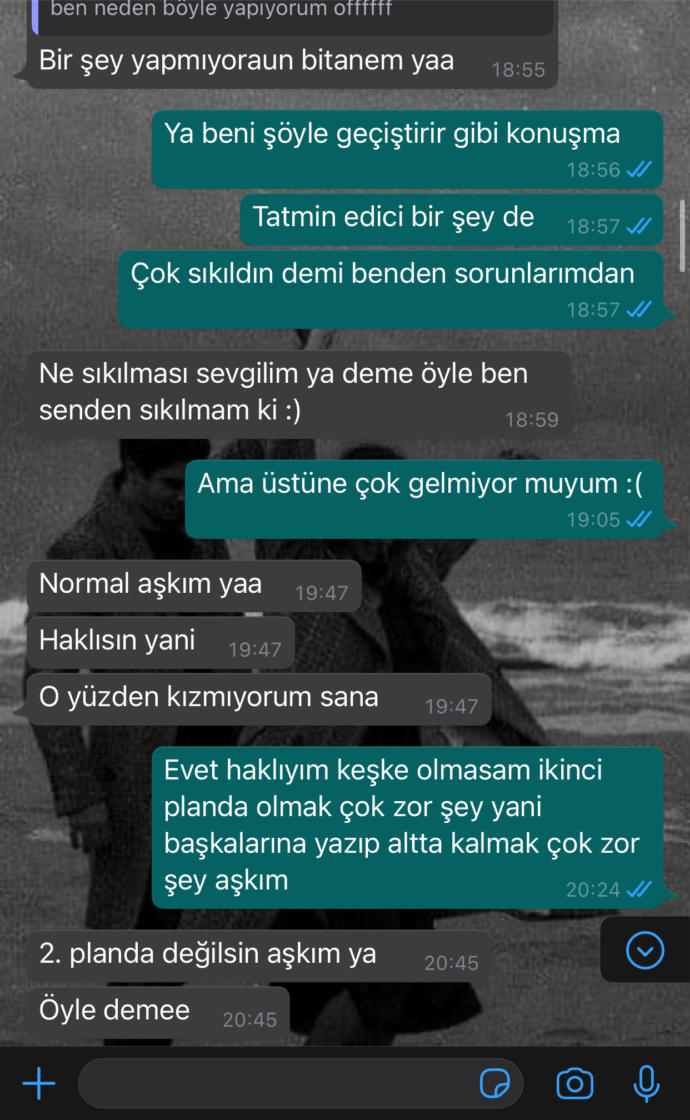Hala aynı devam ediyor ayrılmalı mıyım bu sebeple ayrılınır mı?