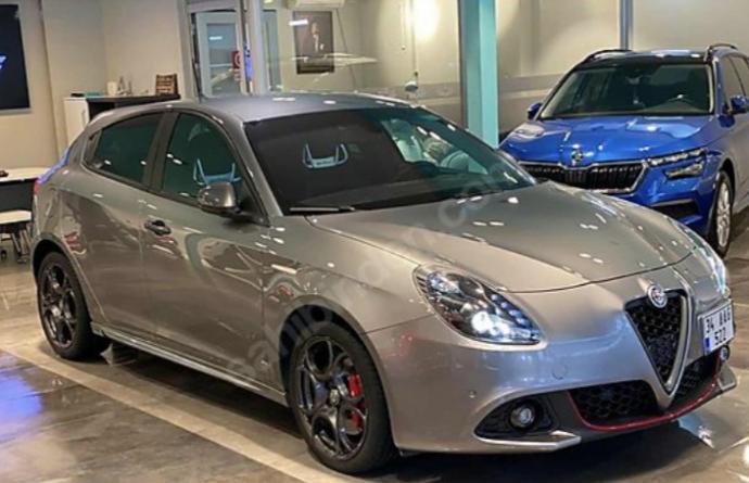 Giulietta mı Leon mu?