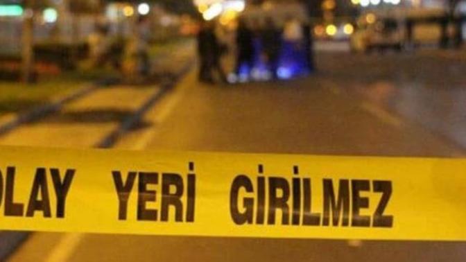 Eşi ve sevgilisiyle aynı evde yaşayan adam sırayı şaşırınca sevgilisi tarafından öldürüldü. Toplum olarak nereye gidiyoruz?