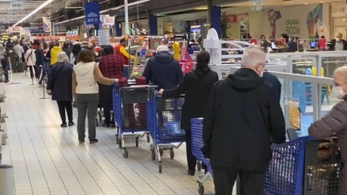 Hafta sonu alışveriş bahanesi ile dışarı çıkıyor musunuz?