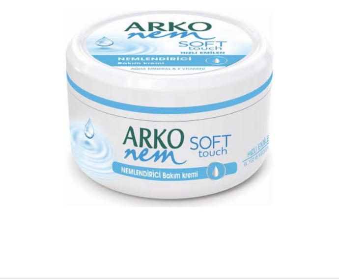 Soğuk kış günlerinde benim tercihim Arko Nem Nemlendirici Krem! Peki ya siz hangi kremleri kullanıyorsunuz?