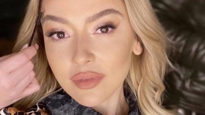 Hadise neden çok makyaj yaptırıyor?
