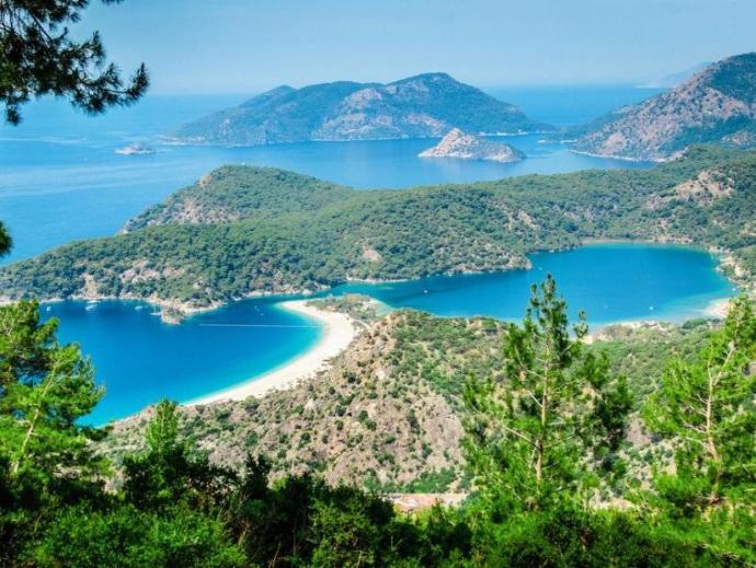 En i̇yi tur şirketi hangisi? Tur şirketi önerileri verir misiniz?