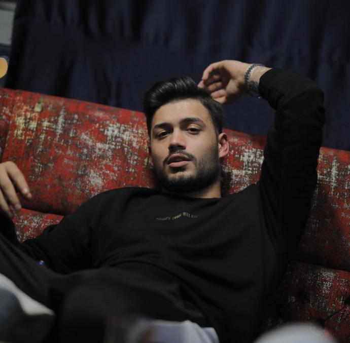 Tiktok ta en popüler erkekler siz hangisini daha çok beğeniyorsunuz?