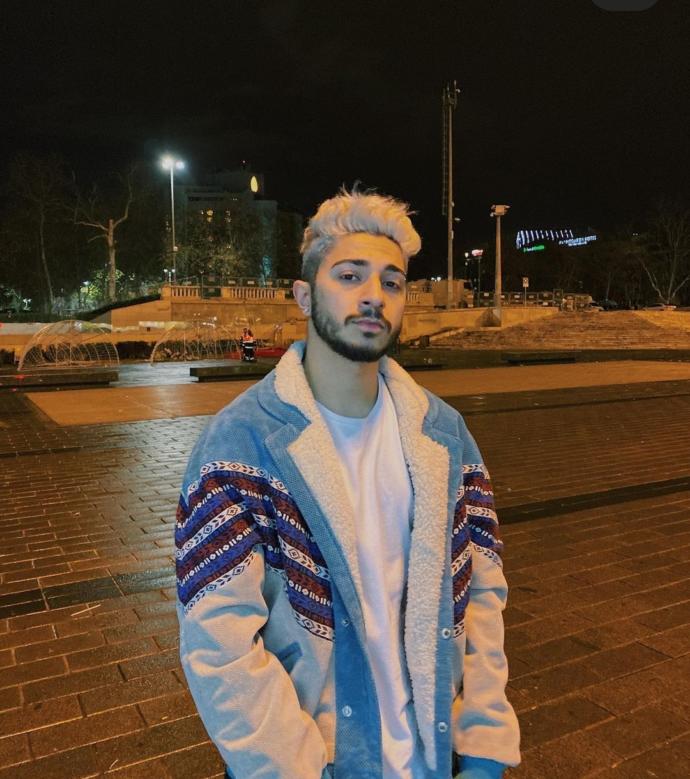 Tiktok ta en popüler erkekler siz hangisini daha çok beğeniyorsunuz?