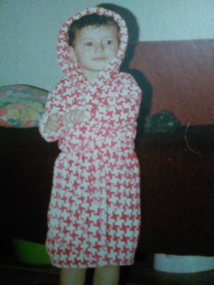 Küçüklük fotonuz var mı?