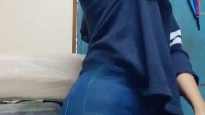 Endonezyali kız arıyorum nerde bulabilirim çok güzeller ya?