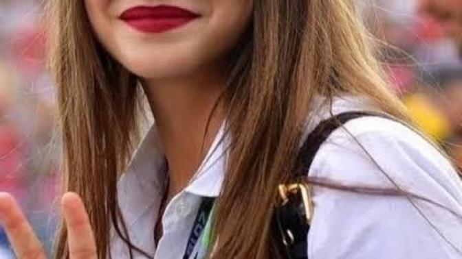 Bir kız ne kadar güzel olursa olsun, zengin değilse zengin biriyle evlenemez mi?
