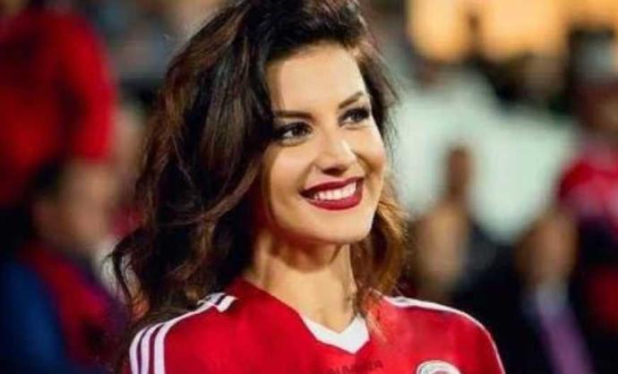 Futboldan anlayan, izleyen ve seven kızlar hakkında düşünceleriniz neler?
