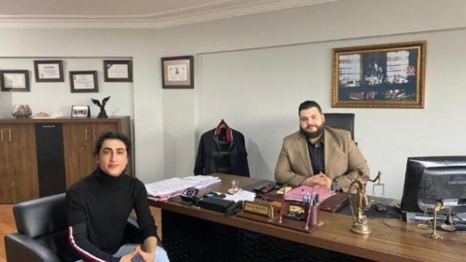 İzmir'de iki erkek çocuğu öpüştürdüğü için 17 yıl hapis cezası alan Gaga Bulut Tahliye edildi. Ne düşünüyorsunuz?