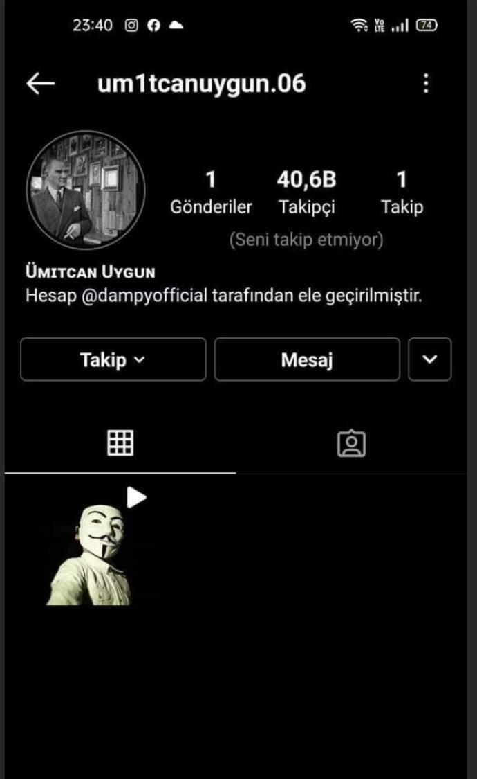 Ümitcan Uygunun Instagram hesabına gelen mesajlar hakkında ne düşünüyorsunuz?