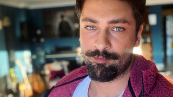Onur tuna yakışıklı mı sizce?