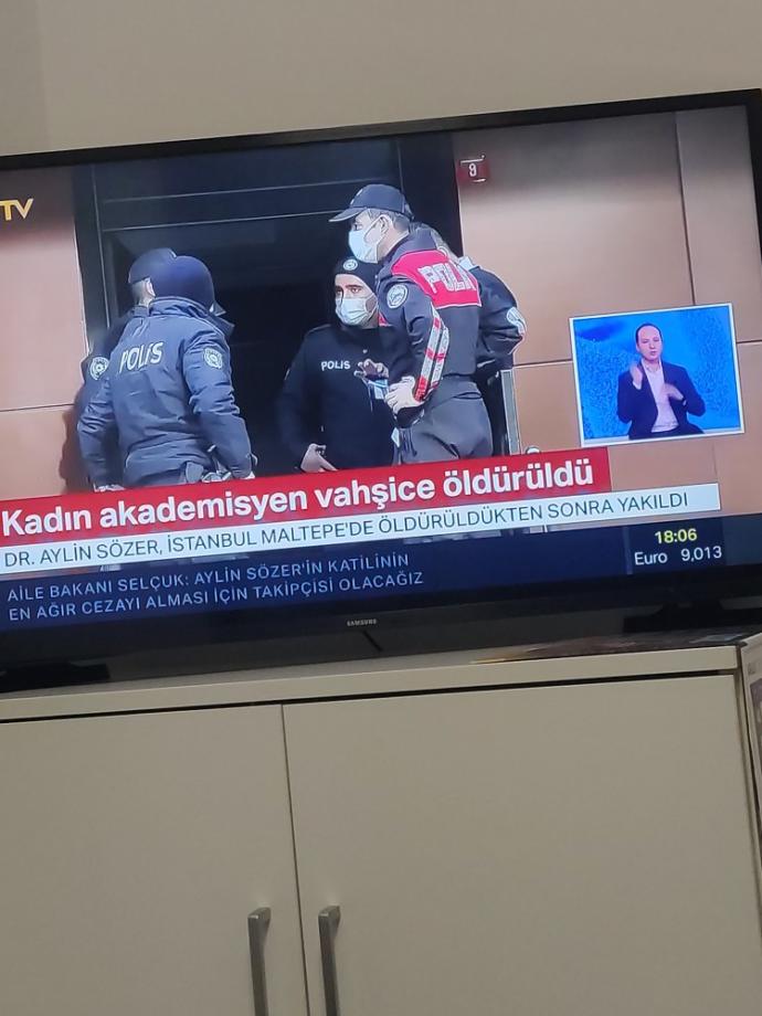 Bu ülkede bugün bir kadın yakılarak öldürüldü!