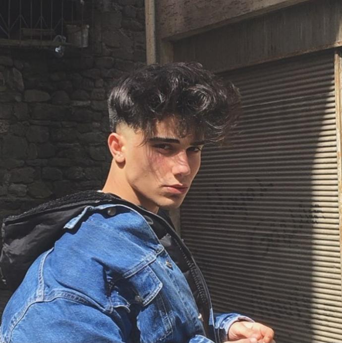 Bu saç modelini nasıl yapabilirim?