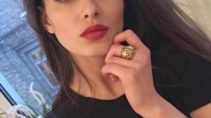 Elif Aksu güzel mi sizce?