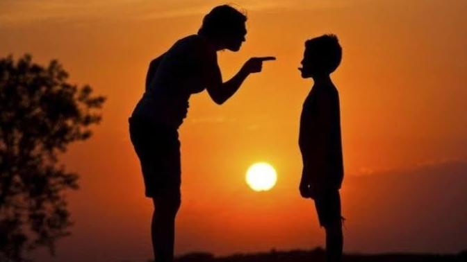İnsanlarda garipsediğin en kötü davranış şekli nedir?