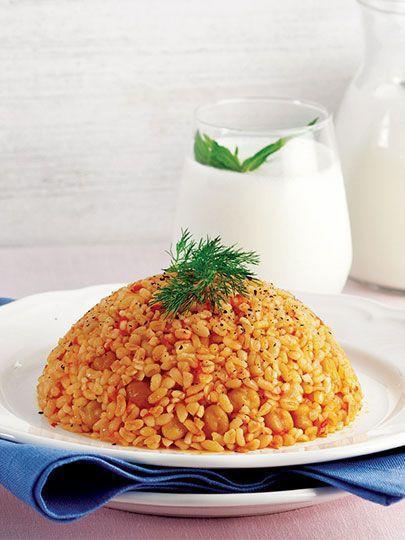 Domatesli/salçalı pilav severmiyiz?