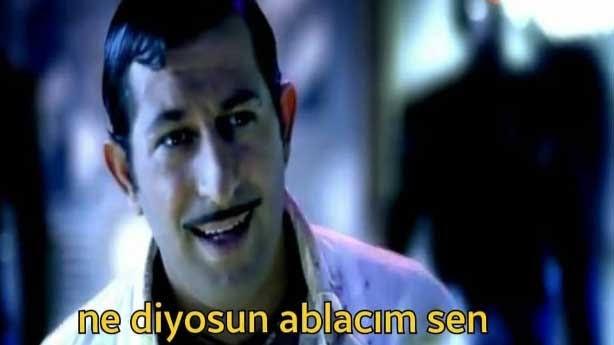 Makinede kalan pijamaları kokuyor diye kocam git çıkar dedi, sizce haklı mı?