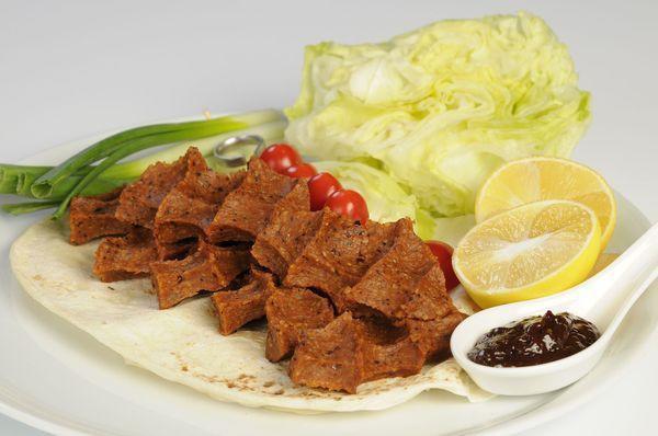 Dondurma mı, çiğköfte mi?
