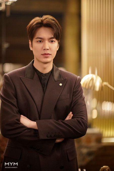Lee min ho yakışıklı mı sizce?