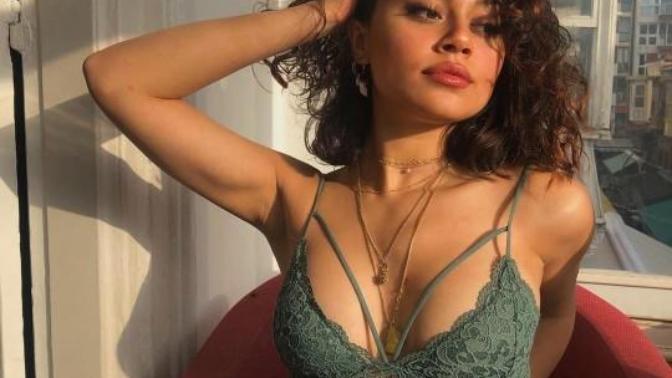 Sevgilinizin çok güzel ve çok çekici olması sizin başınızı belaya sokar mı?