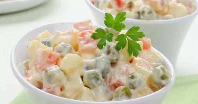 Rus salatası mı Amerikan salatası mı?