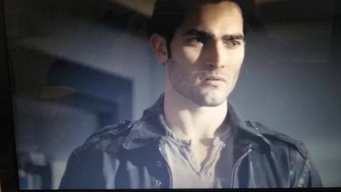 Teen wolf izleyen var mı?