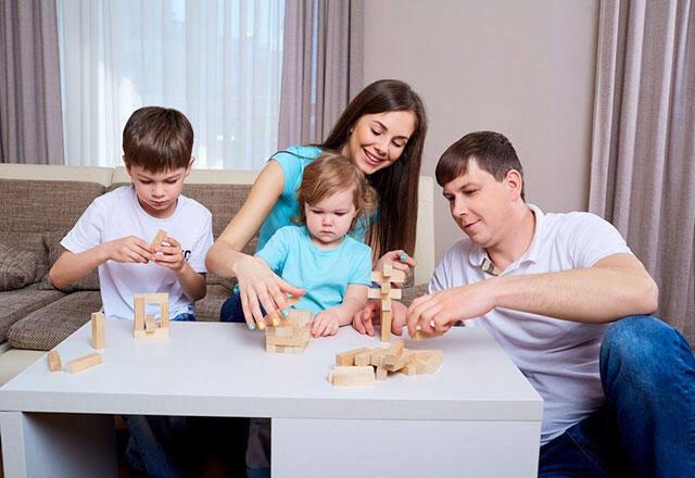 Eğitimde aile mi daha çok etkilidir yoksa okul mu?