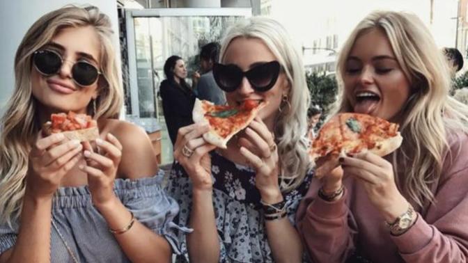 Dünyanın en iyi geleneksel yemeği İtalyanların margherita pizzası seçildi! Sizce en iyi yemek hangisi?