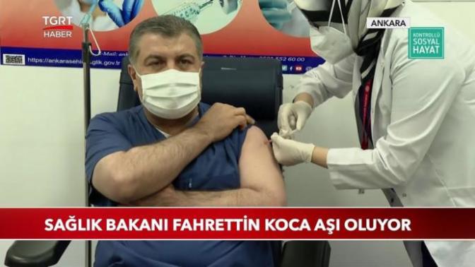 Sağlık bakanı Fahrettin Koca korona virüs aşısı oldu. Sizce gerçek mi?