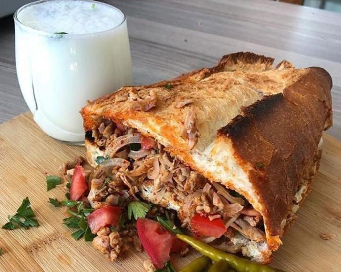 Lavaş döner mi ekmek döner mi?