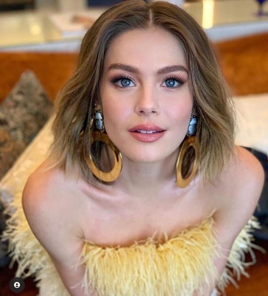 Burcu biricik yüz şekli ne bakar mısınız?