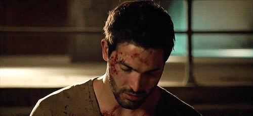 Tyler Hoechlin çok yakışıklı değil mi?