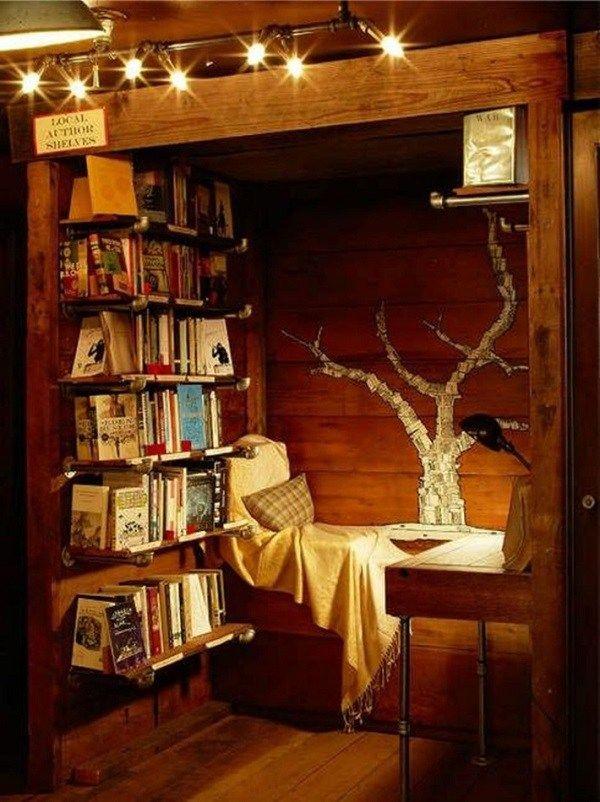 Hayalindeki kitap okuma köşesini veya odasını yapma fırsatın var. Peki mutlaka orada durmalı dediğin 3 şey nedir?