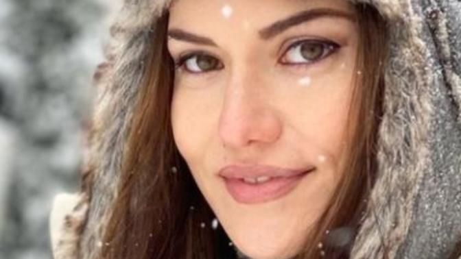 Fahriye Evcen de kalıcı makyaj mı var?