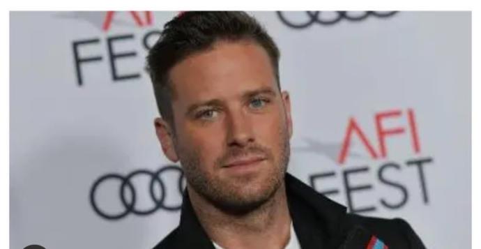 Armie Hammerın eski kız arkadaşının kaburgalarını kırıp yemek i̇stediği i̇ddiası gündemde! Ne düşünüyorsunuz?