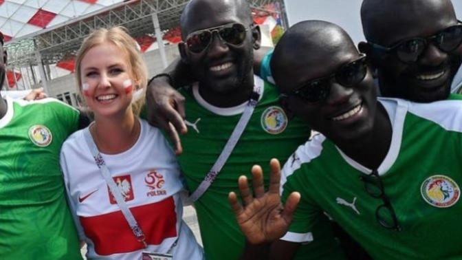 Kızlar, Afrikalı siyahi bir erkekle sevgili olur  ya da  evlenir misiniz?