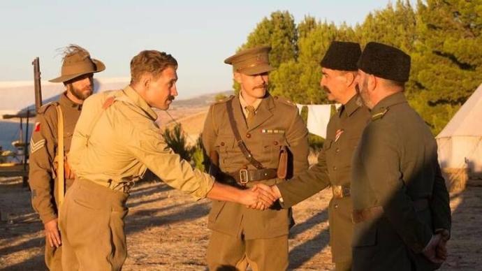 En i̇yi Cem Yılmaz filmi hangisidir? Tavsiyeleriniz var mı?