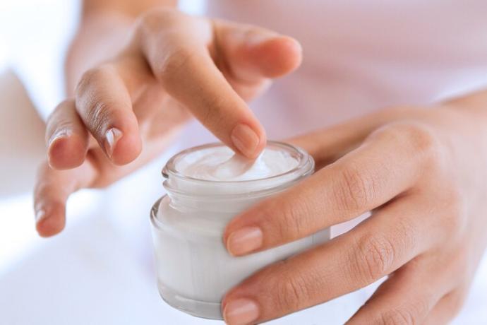 Simple sensitive skin experts nemlendirici günde 3 kere sürülür mü?