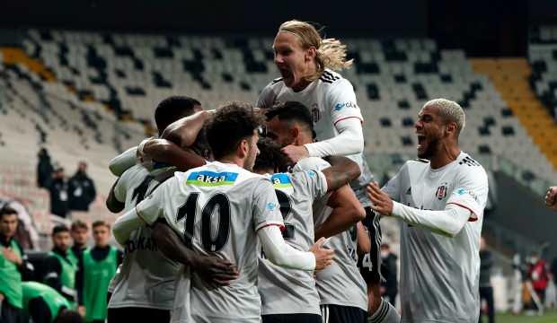 Beşiktaş 2 Göztepe 1, ve lider oynadığı futbolla hem gözümüzün pasını sildi hemde galip geldi! Maçı nasıl buldunuz?
